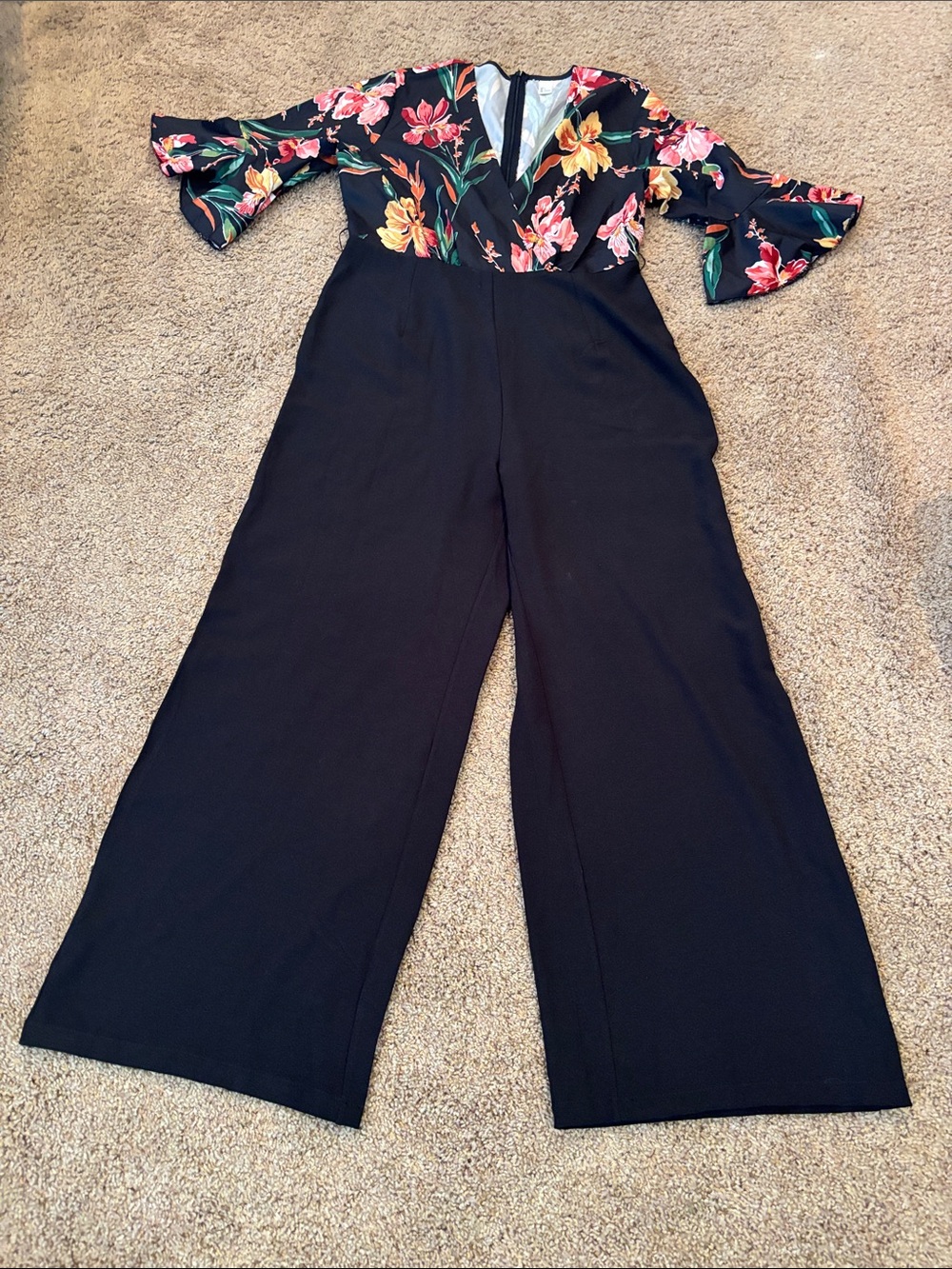 Black Floral V-Neck Wide-Leg Jumpsuit